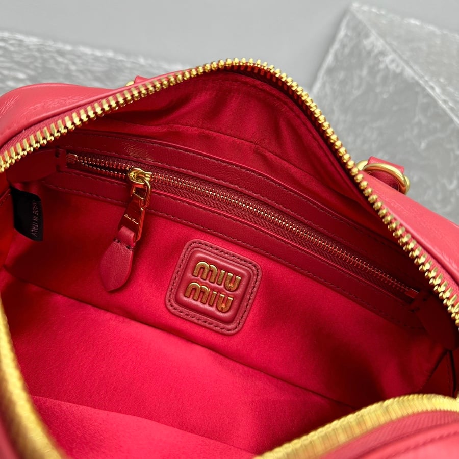 miu miu Arcadie small ( red )