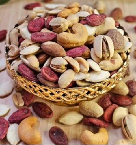مكسرات مشكلة
