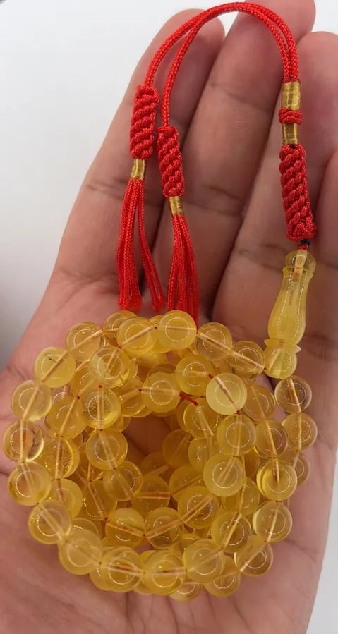 كهرمان طبيعي حر