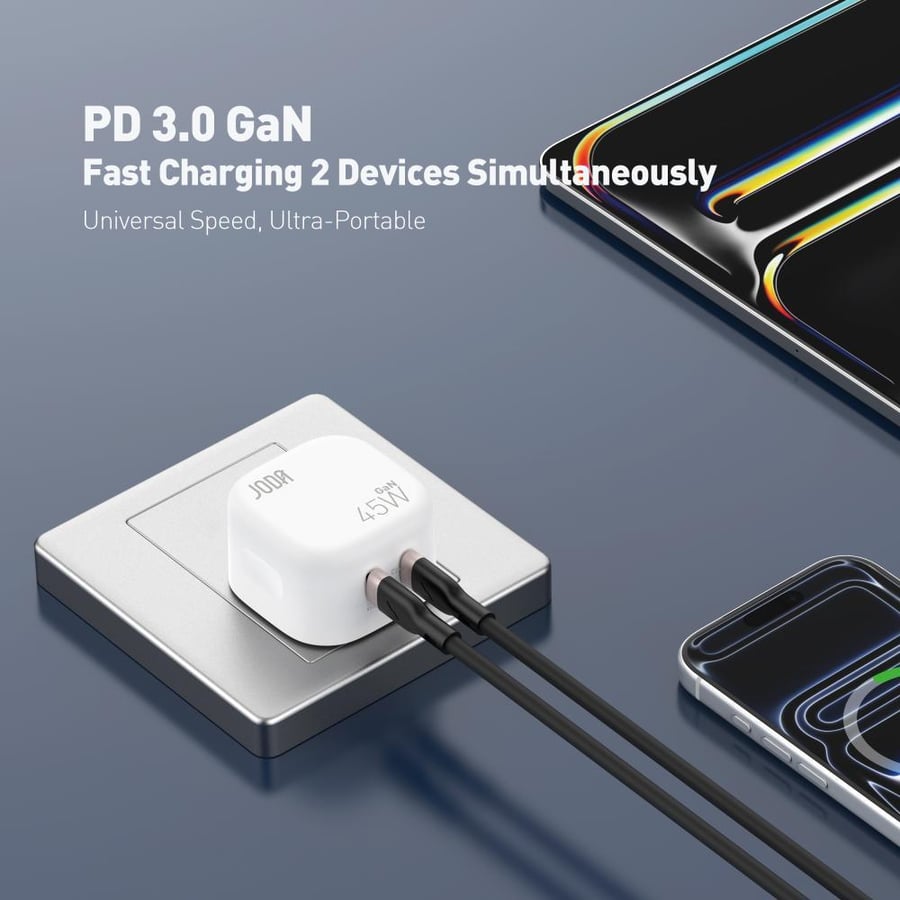شاحن جداري جودا VoltPod 45 45 واط GaN بمنفذي USB-C - أبيض