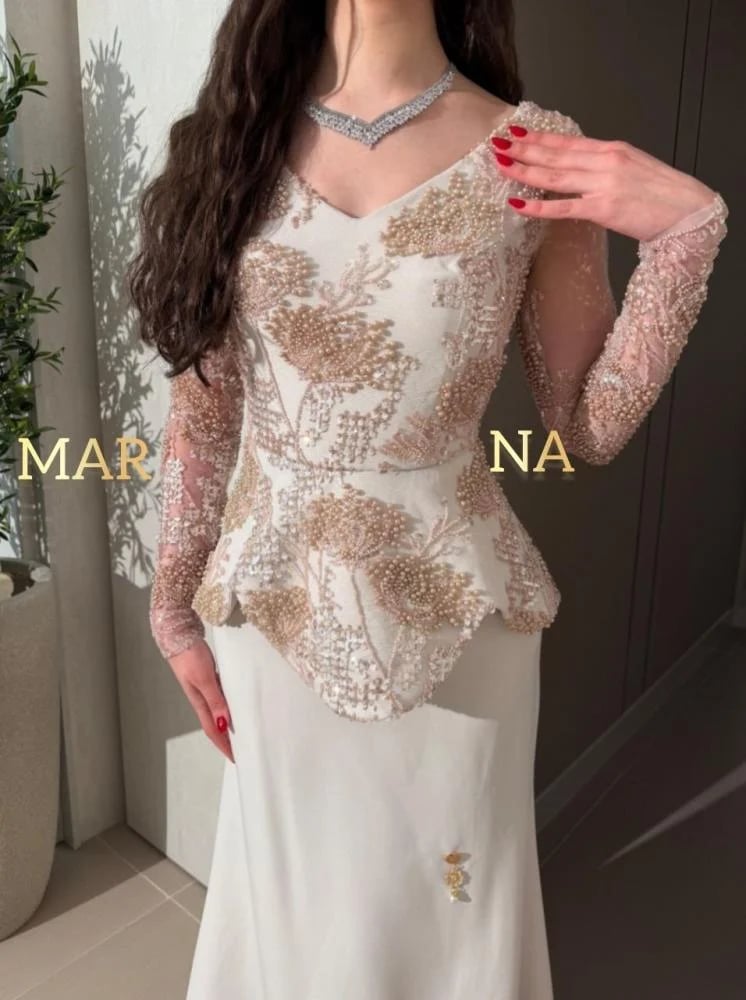 Rimas dress (beige dress with a bodice, evening and Barbie style)