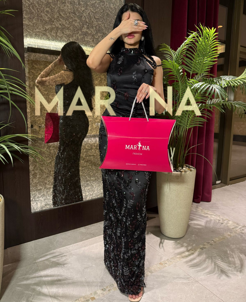 Jumana's dress (an elegant piece of dress)