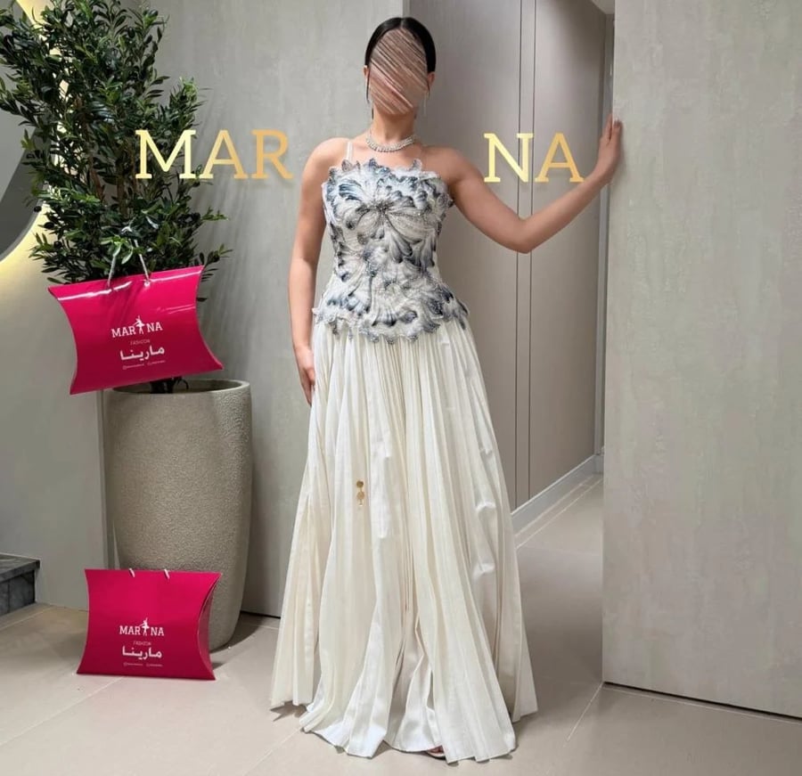 فستان وديعه (فستان سكري صدريه قطيفه مزينه بالشك شنطون بوليسيه)