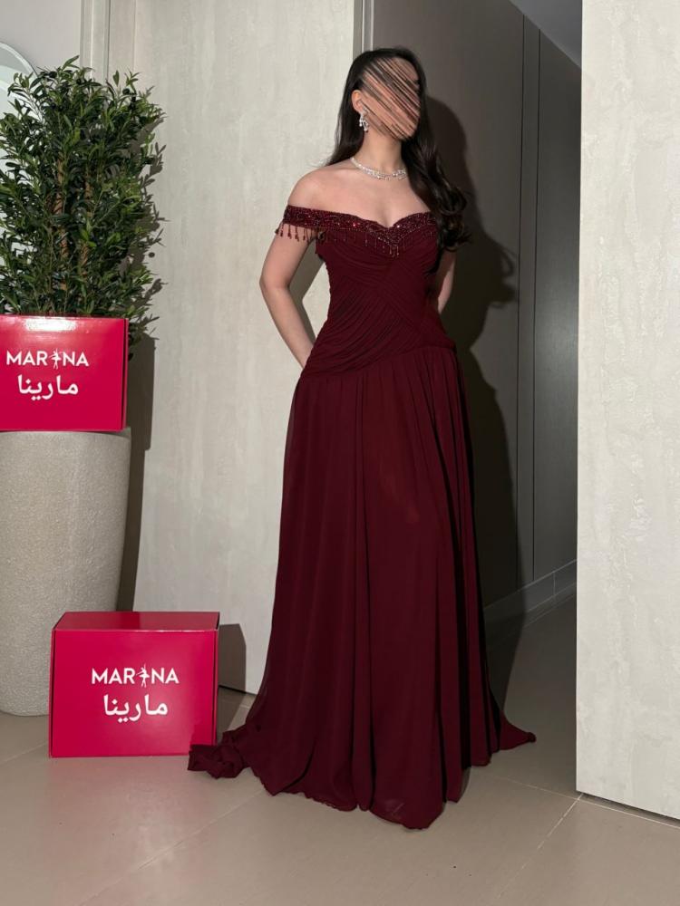فستان رينيه  (فستان برغندي صدريه تطريز يدوي وجورجيت دبل كلوش)