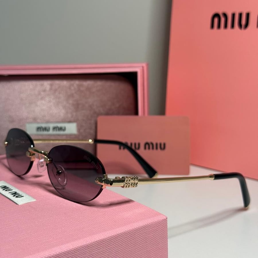 نظارة ميو ميو Rimless باللون الذهبي بعدسة صغيره باللون الاسود المدرج