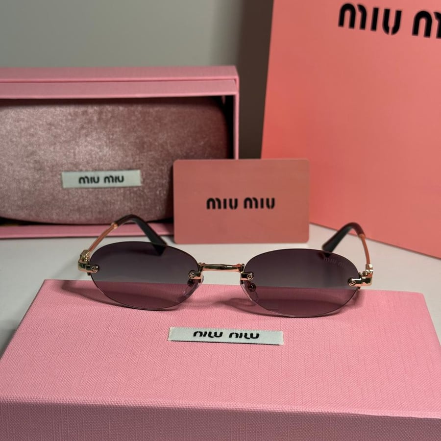 نظارة ميو ميو Rimless باللون الذهبي بعدسة صغيره باللون الاسود المدرج