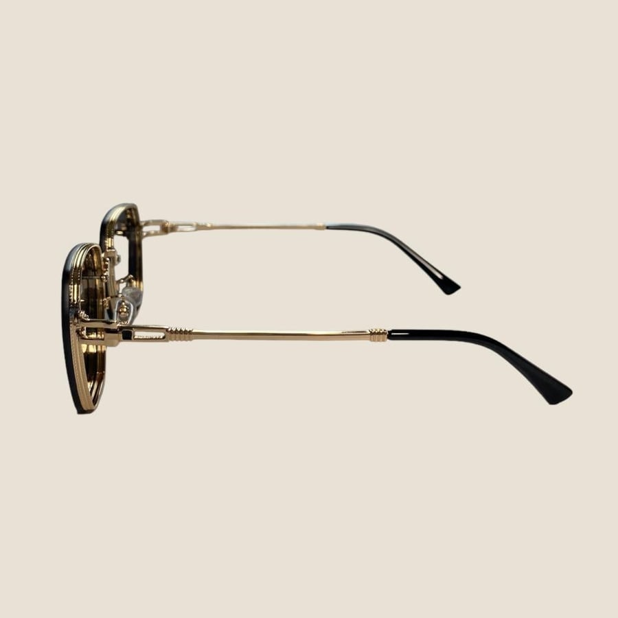 نظارة كارTير بإطار سداسي - متوفرة بلونين