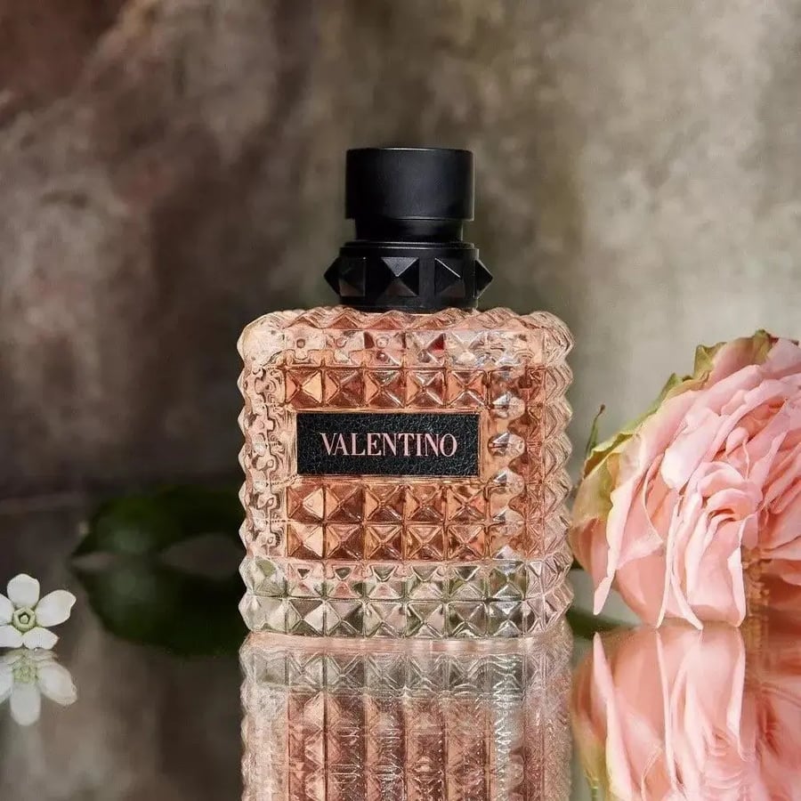 عطر فالنتينو دونا بورن ان روما كورال فانتازي او دو بارفيوم للنساء 100