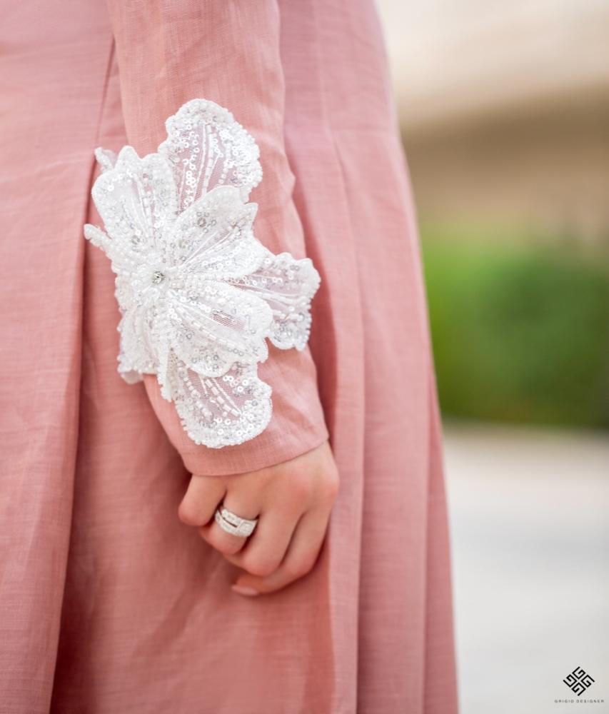 PEONY ROSE