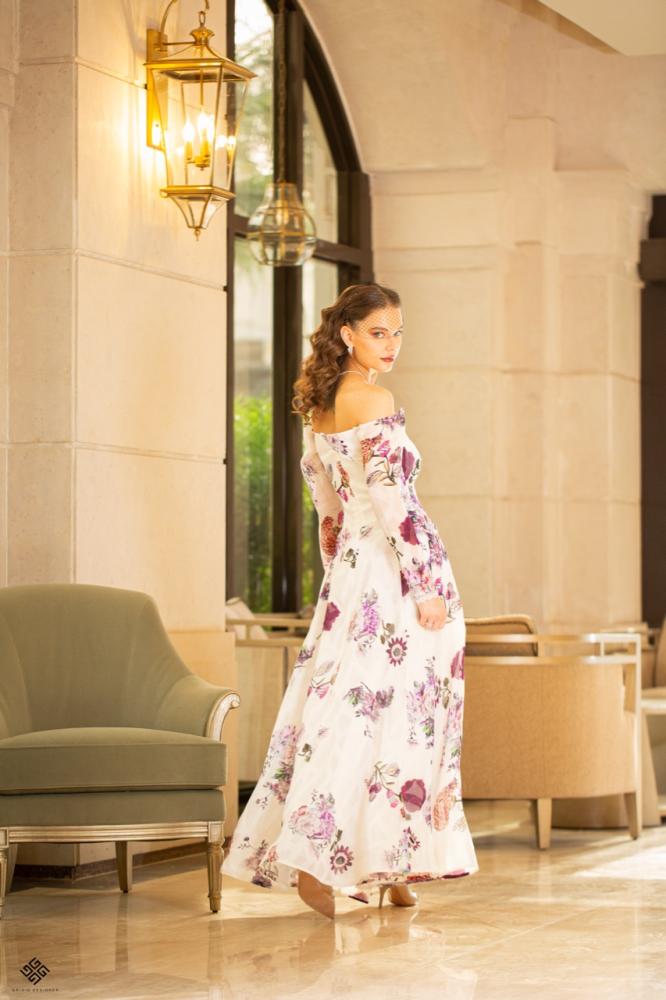 BLOOMING ELEGANCE