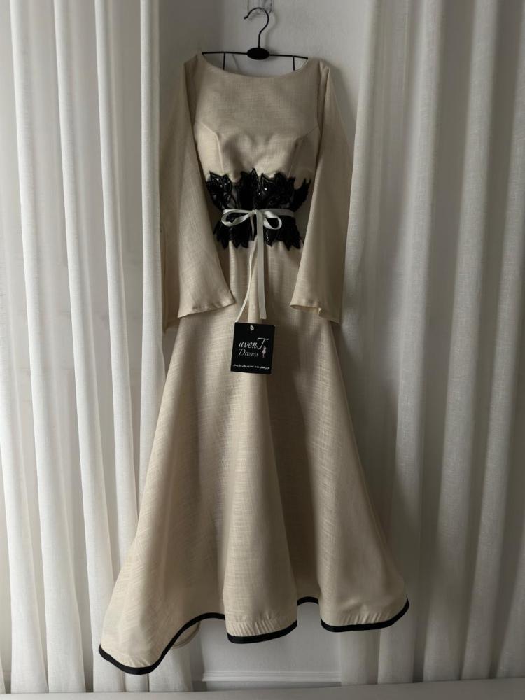 Beige thobe