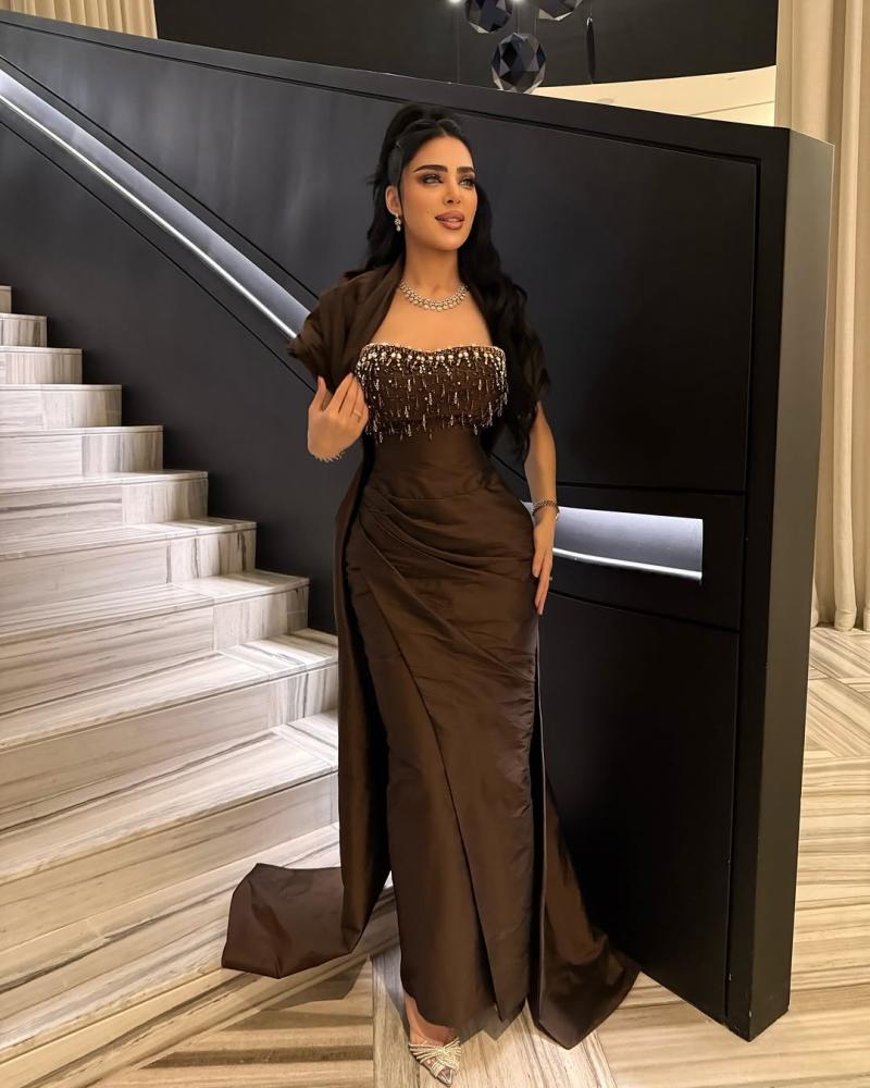 Thief dress