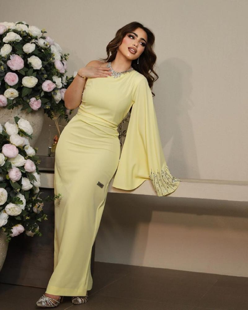 فستان رااقي