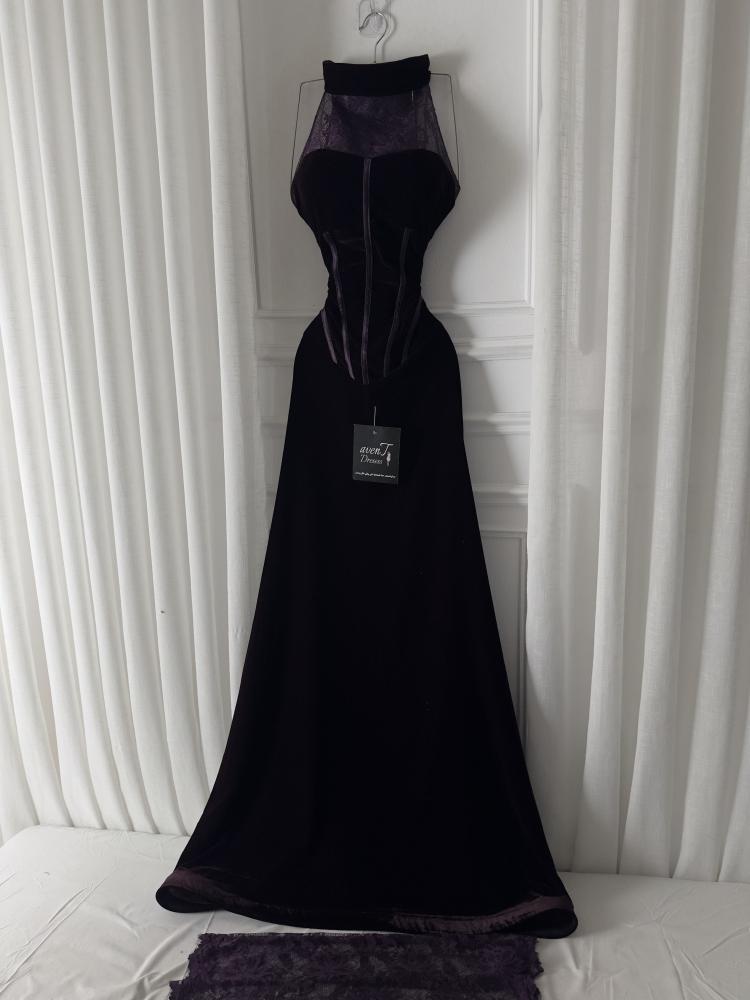 Dress A544