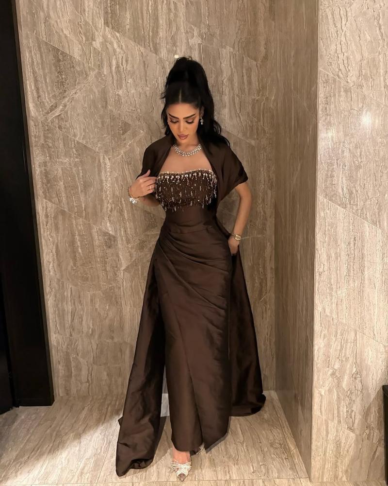 Thief dress