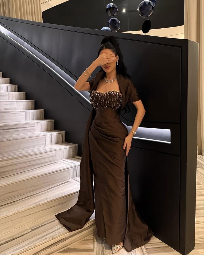 Thief dress