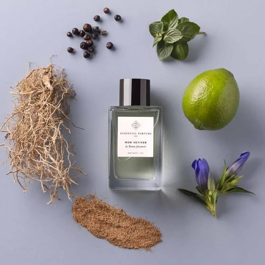 عطر مون فتيفر ايسنشيال 100 مل Essential Parfums