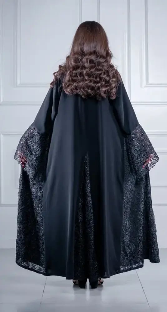 عباية وتين