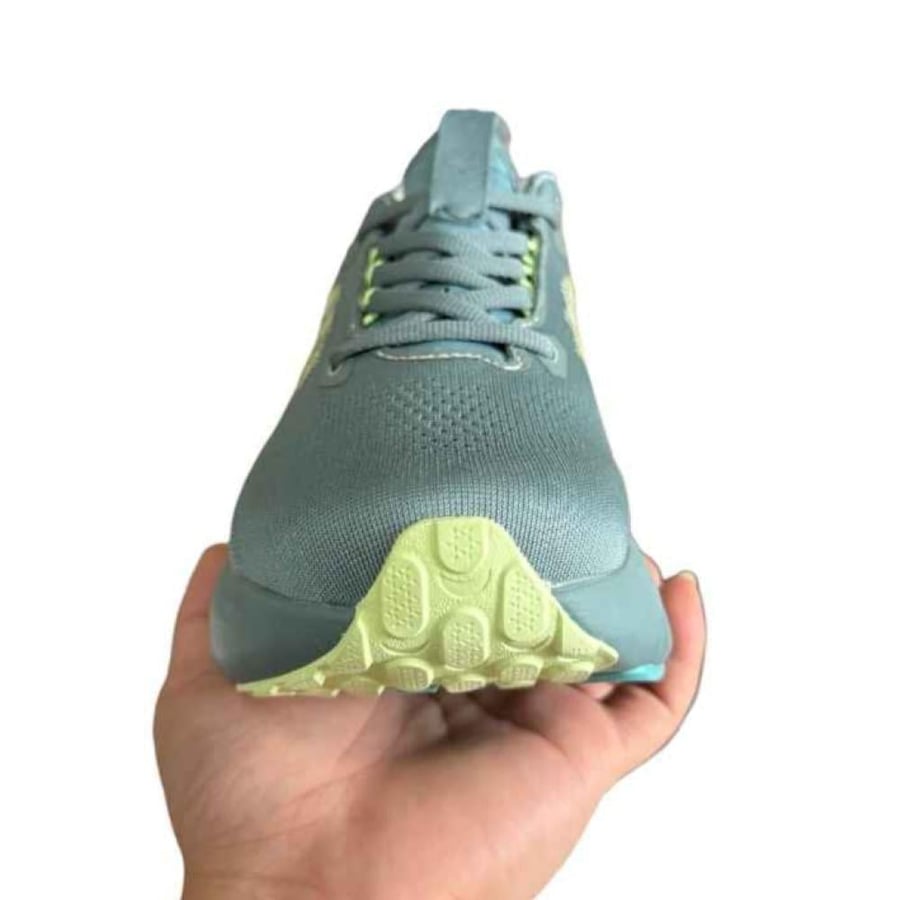 Asics Gel-Kayano 33