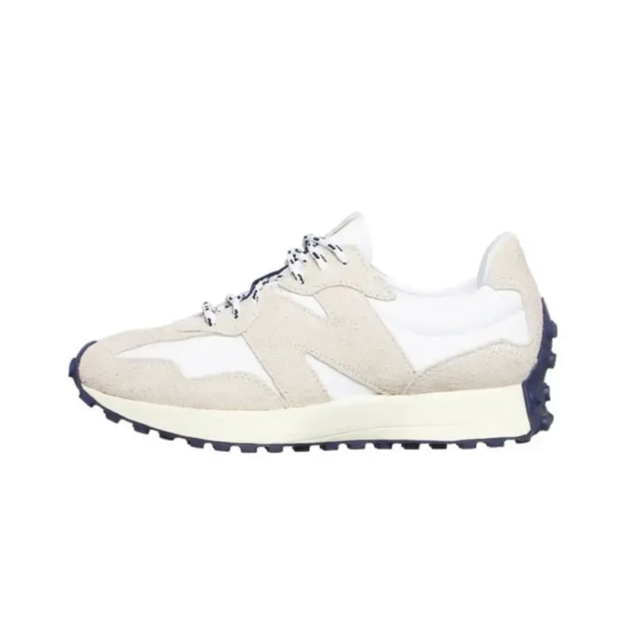 New Balance 327