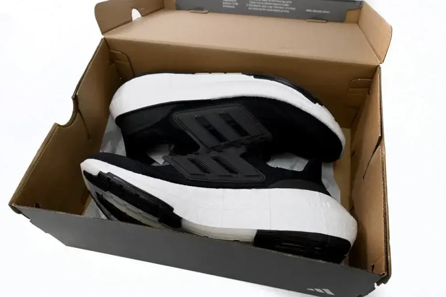 adidas Ultra Boost 23 Black White