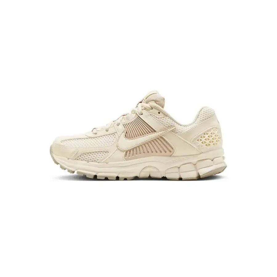 Nike VOMERO 5 "Sail Light Orewood Brown"