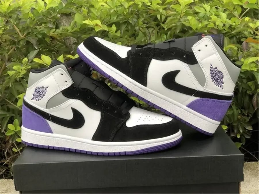 Air Jordan 1 Mid SE 'Varsity Purple'