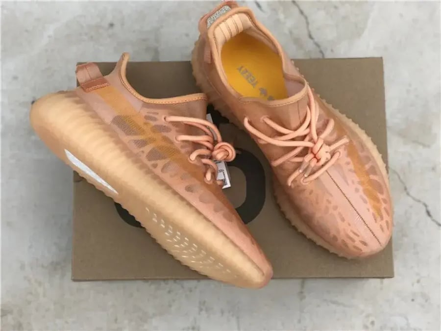 yeezy boost 350 v2 mono clay