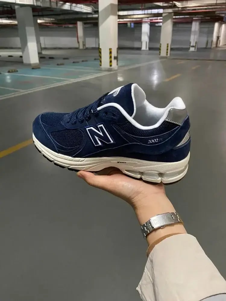 New Balance 2002R Navy