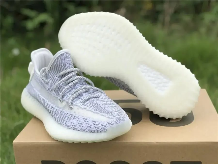 Yeezy Boost 350 V2 'Static' - Non-reflective | ستاتيك حبال عاكسة
