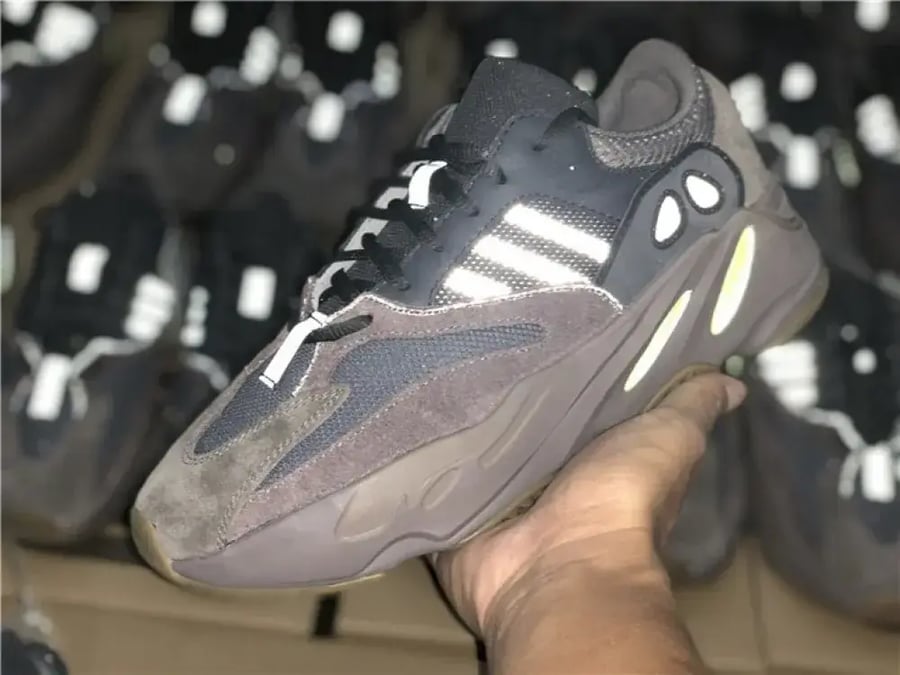 Yeezy Boost 700 “Mauve”