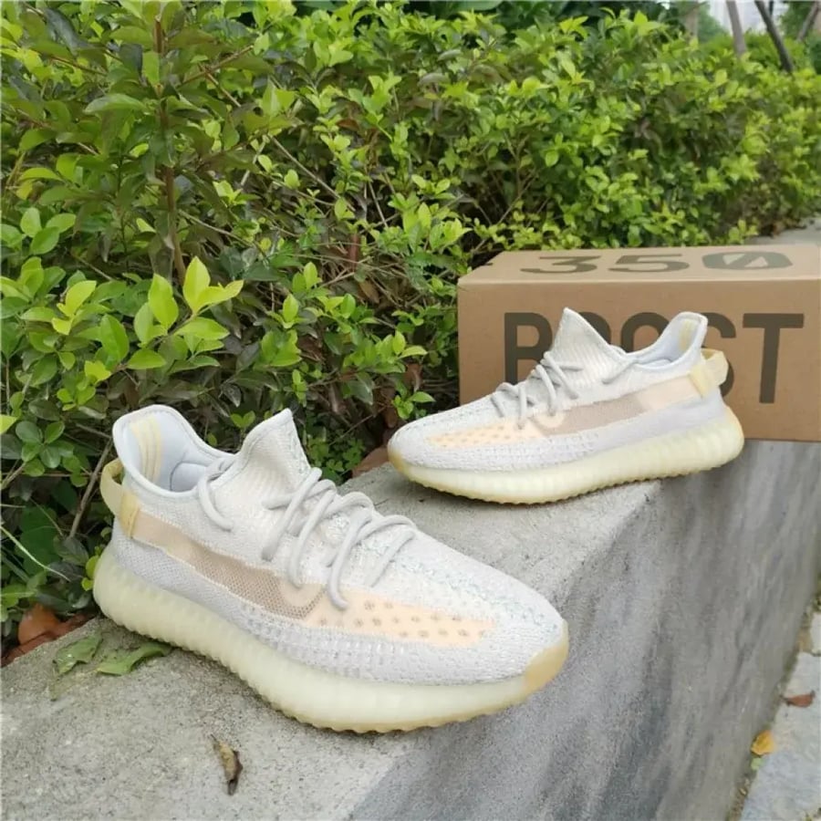 Yeezy Boost 350 V2 Light