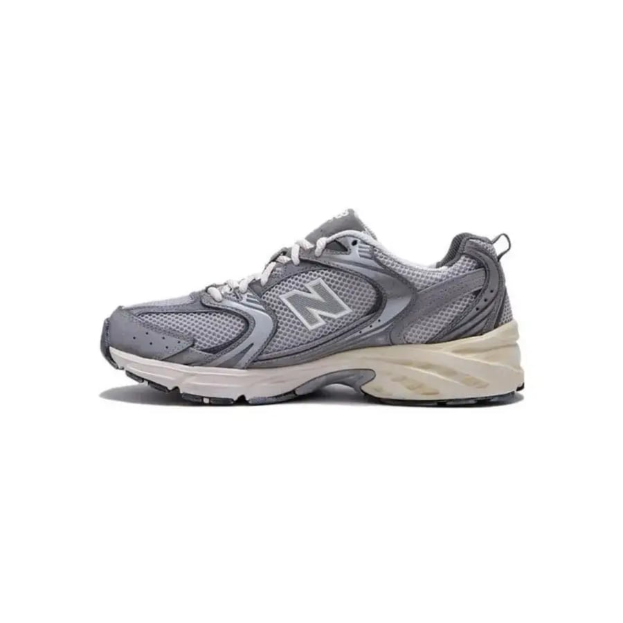New Balance 530 Silver Grey | نيو بالانس 530 فضي رمادي