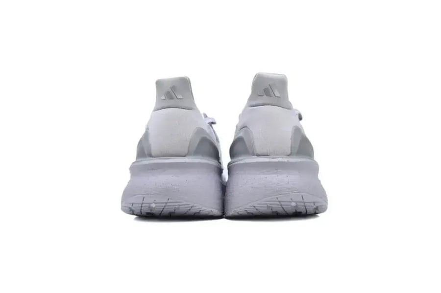 Adidas Ultraboost 5
