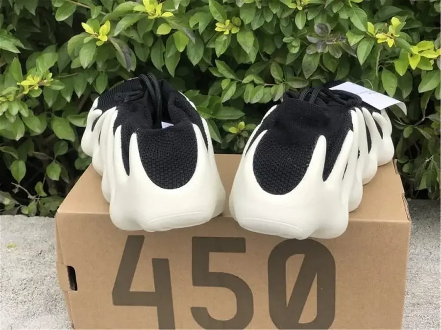 Yeezy 450 “black white “