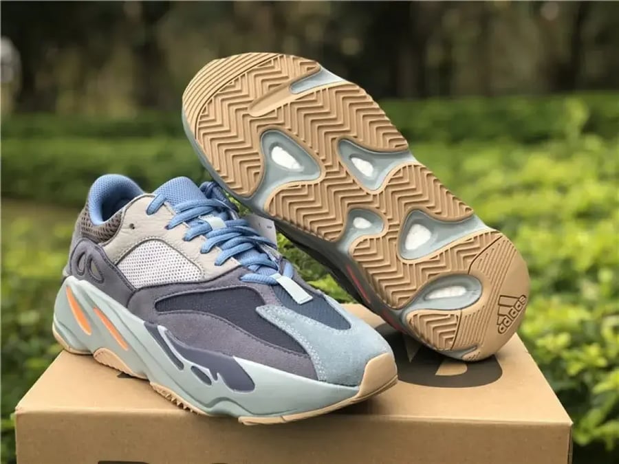 Yeezy Boost 700 V1 'CARBON BLUE'