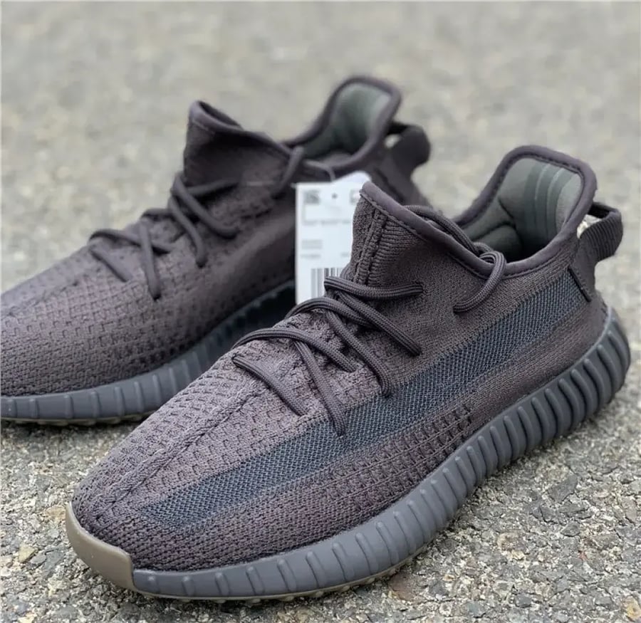 Yeezy Boost 350 V2 'Cinder' | سيندر