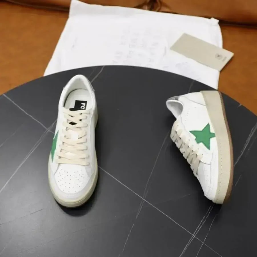 حذاء جولدن جوس Golden Goose