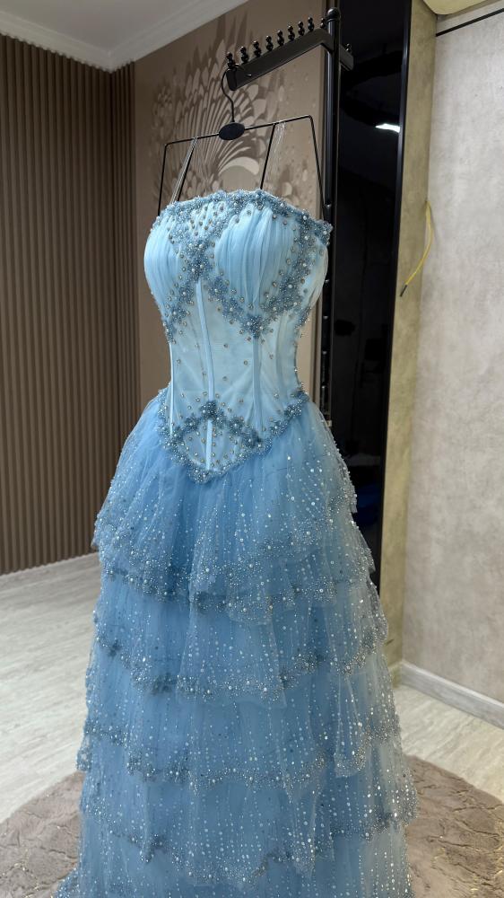 فستان سهرة فاخر باللون الأزرق السماوي (Baby Blue)