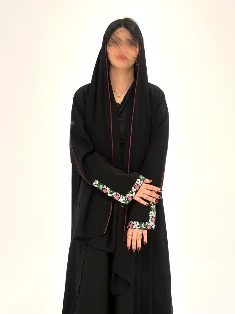 عباية باهية