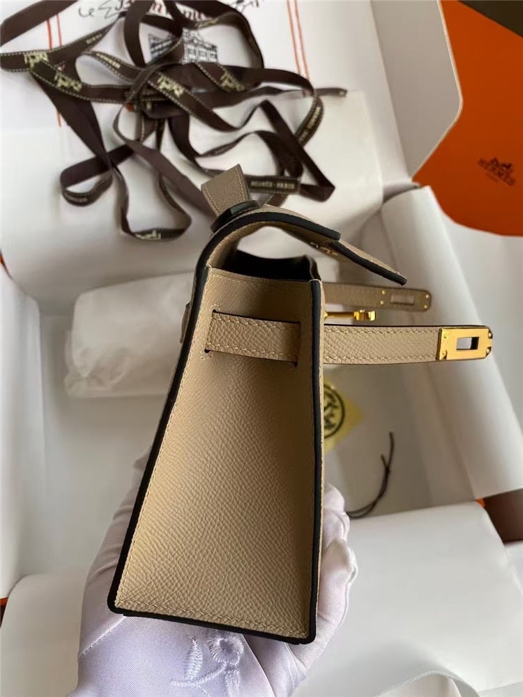 HERMES Leather Ladies Handbags