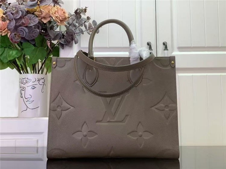 Louis Vuitton Onthego MM Monogram Handba