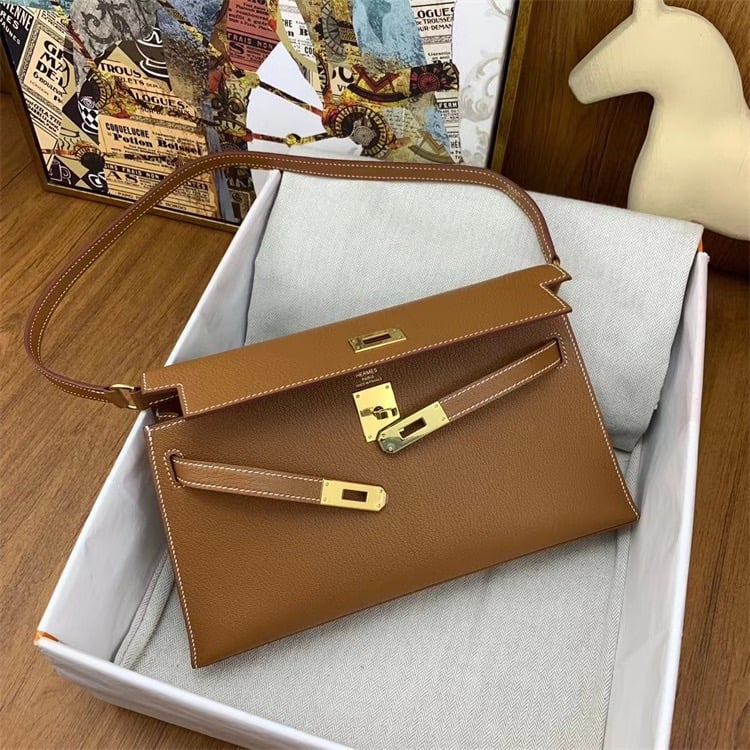 HERMES Kelly Elan Leather Handbag