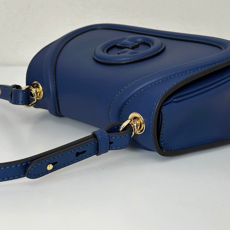 GUCCI Blondie Mini Top Handle Bag