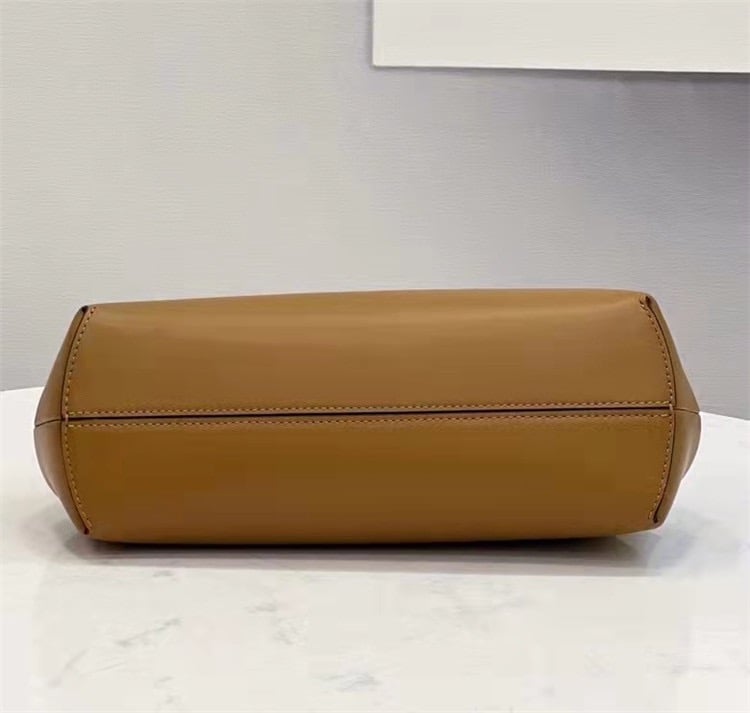 FENDI First Real Leather Ladies Handbag