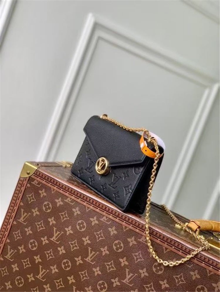 Louis Vuitton Wallet On Chain Rosy