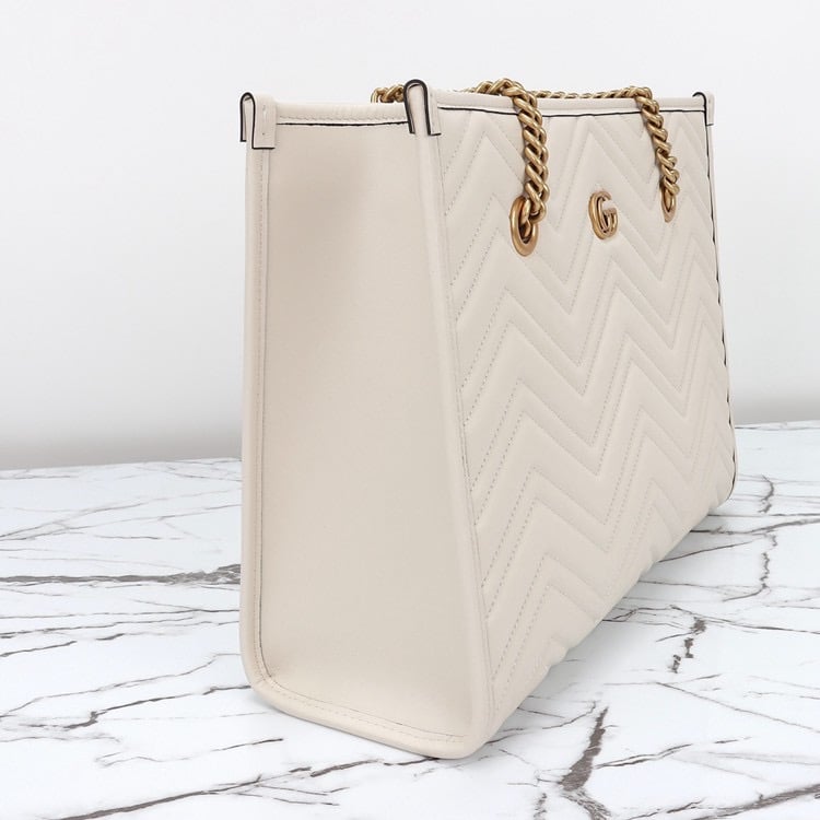 GUCCI GG Marmont Medium Tote