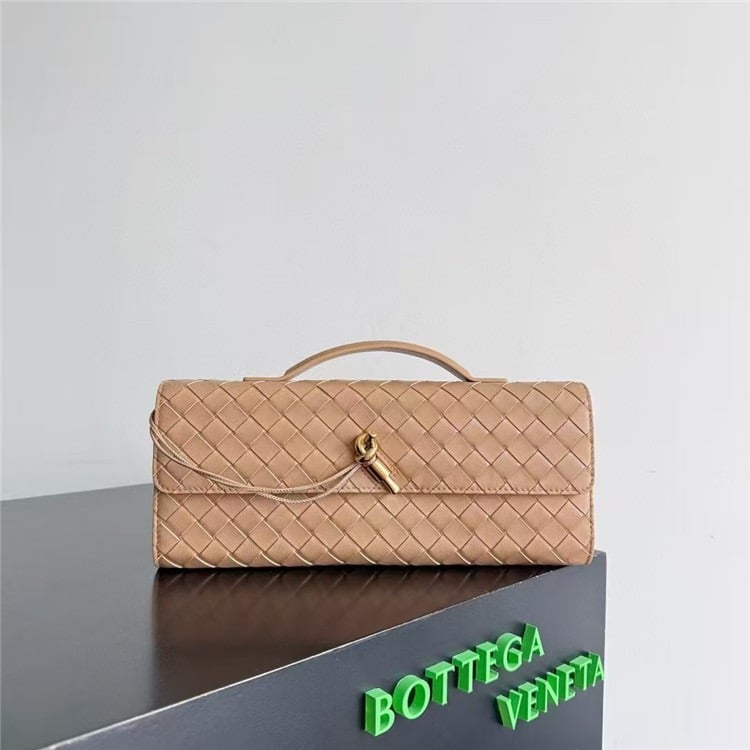 Bottega Veneta Long Clutch Andiamo With Handle