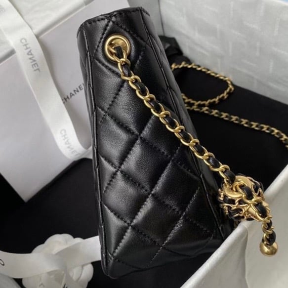 Chanel Hobo Leather Ladies Handbag