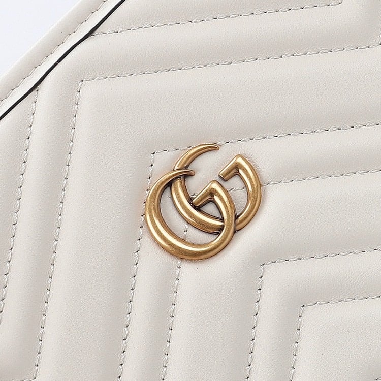 GUCCI GG Marmont Medium Tote
